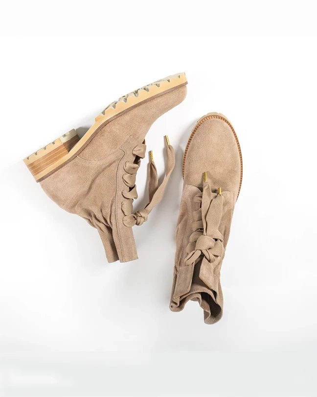 Beige Suede Tommy Boot