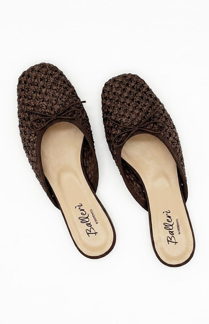Slipper a punta quadrata Zoe Rafia Marrone
